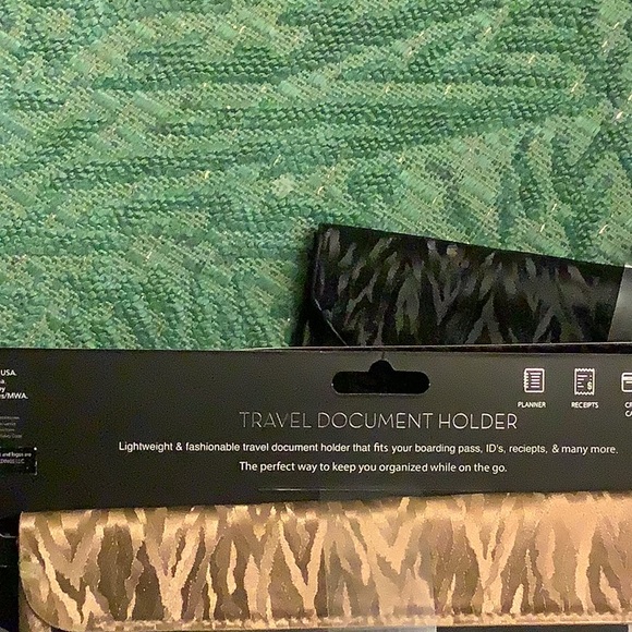 🧳🧳BeBe Travel Document Holders Set of 3 🧳🧳 - Picture 8 of 8